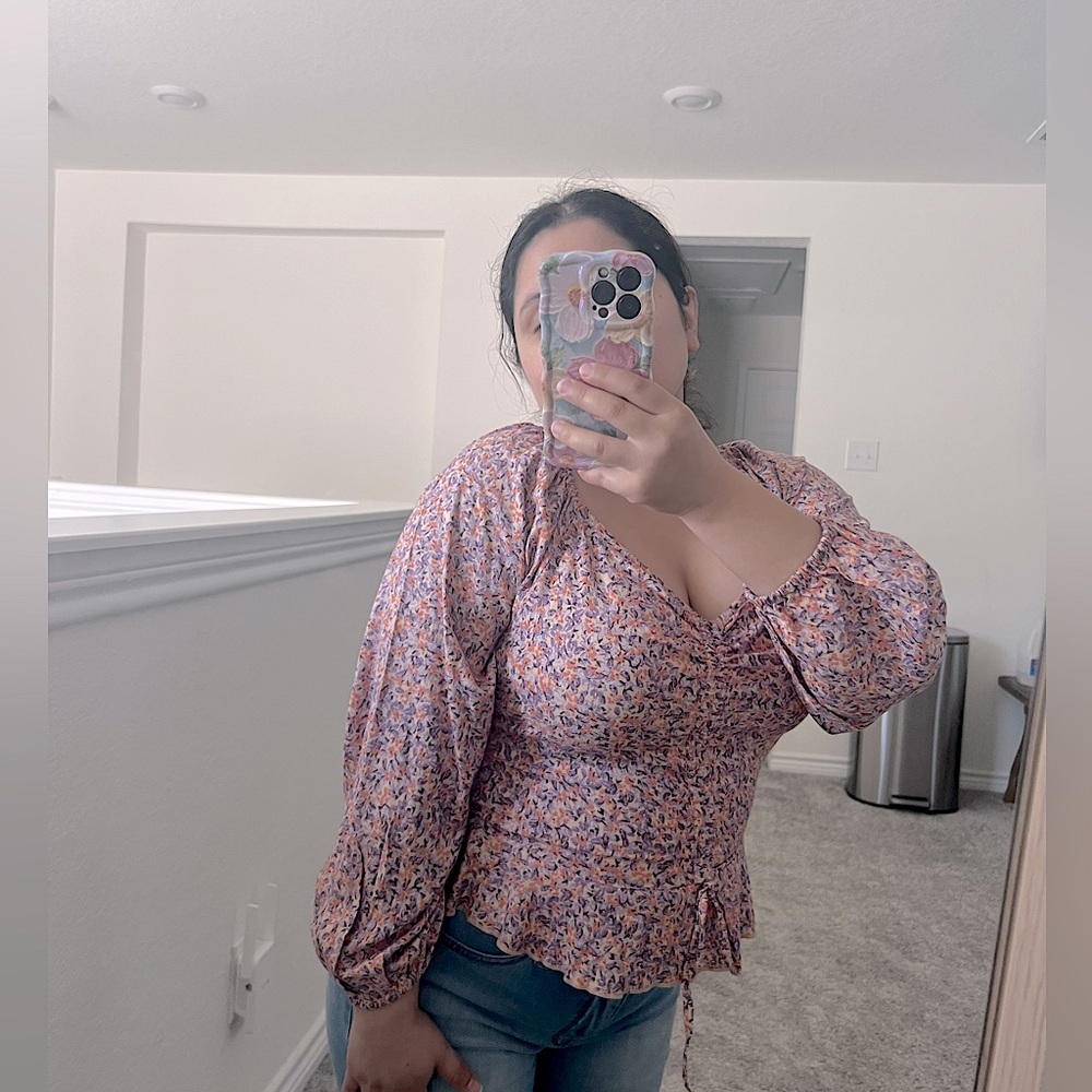 Floral long sleeve blouse